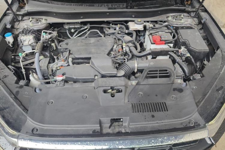 Used Honda CR-V 2023 240TURBO Two-Wheel Drive FENGSHANG Edition 5 Seats Engine Bay