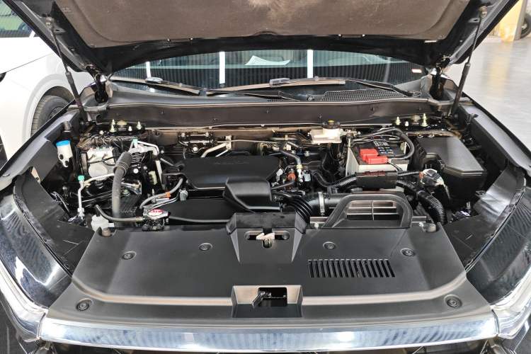 Used Honda CR-V 2023 240TURBO Two-Wheel Drive Deluxe Edition 7 Seats Engine Bay
