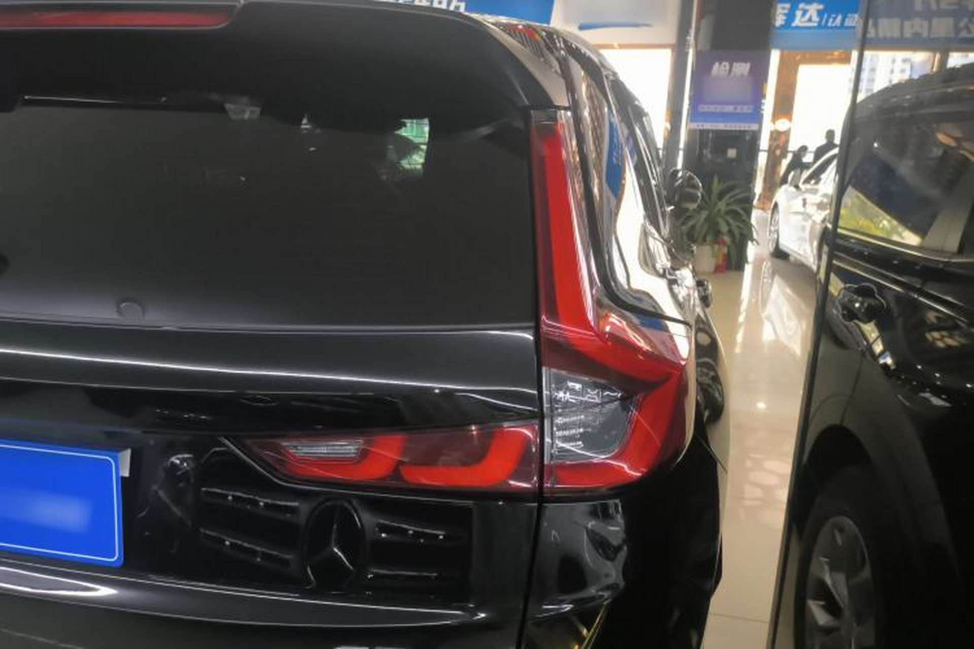 Used Honda CR-V 2023 240TURBO Two-Wheel Drive FENGSHANG Edition 5 Seats Exterior 3