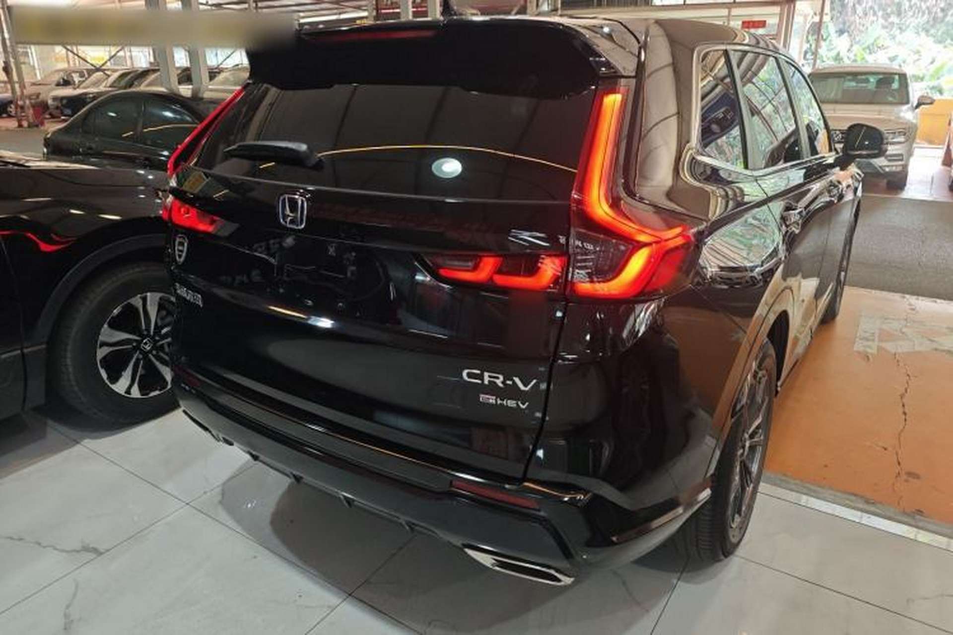 Used Honda CR-V 2023 2.0L eHEV Two-Wheel Drive Smart Edition Exterior 5