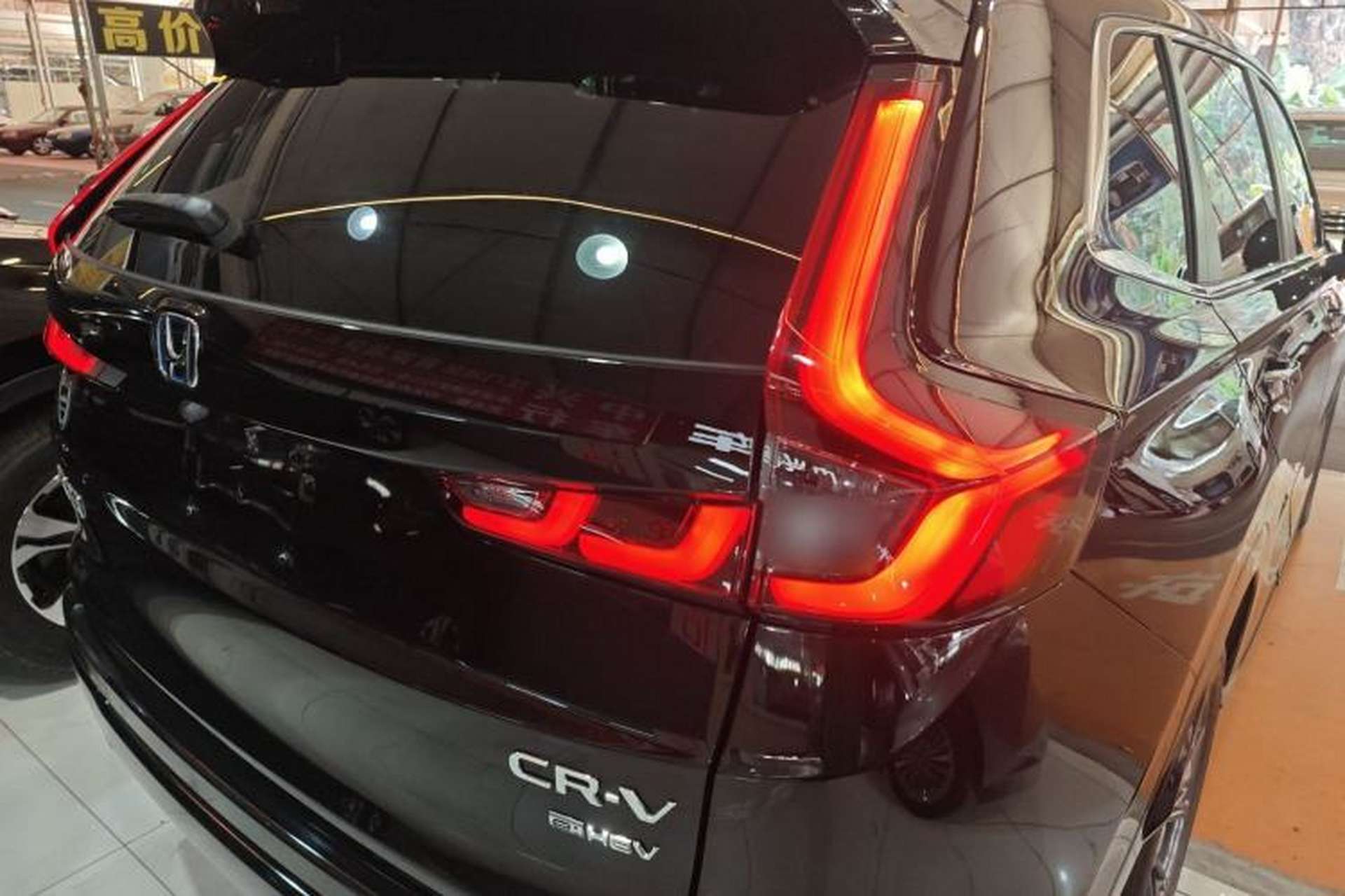 Used Honda CR-V 2023 2.0L eHEV Two-Wheel Drive Smart Edition Exterior 6
