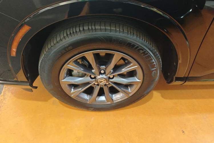 Used Honda CR-V 2023 2.0L eHEV Two-Wheel Drive Smart Edition Exterior 7
