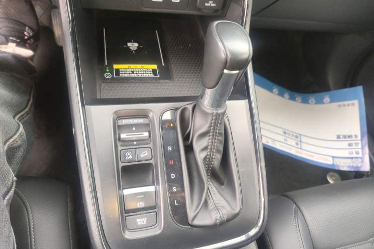 Used Honda CR-V 2023 240TURBO Two-Wheel Drive FENGSHANG Edition 5 Seats Gear Lever