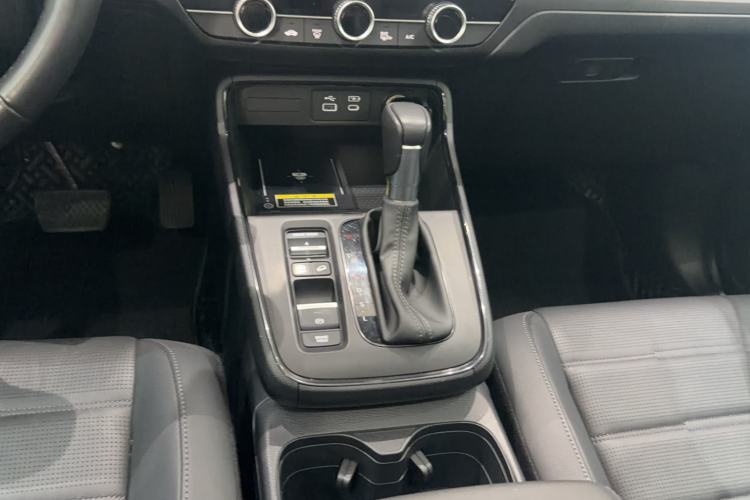 Used Honda CR-V 2023 240TURBO Two-Wheel Drive FENGSHANG Edition 5 Seats Gear Lever