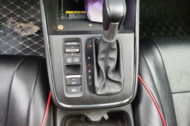 Used Honda CR-V 2023 240TURBO Two-Wheel Drive FENGSHANG Edition 5 Seats Gear Lever