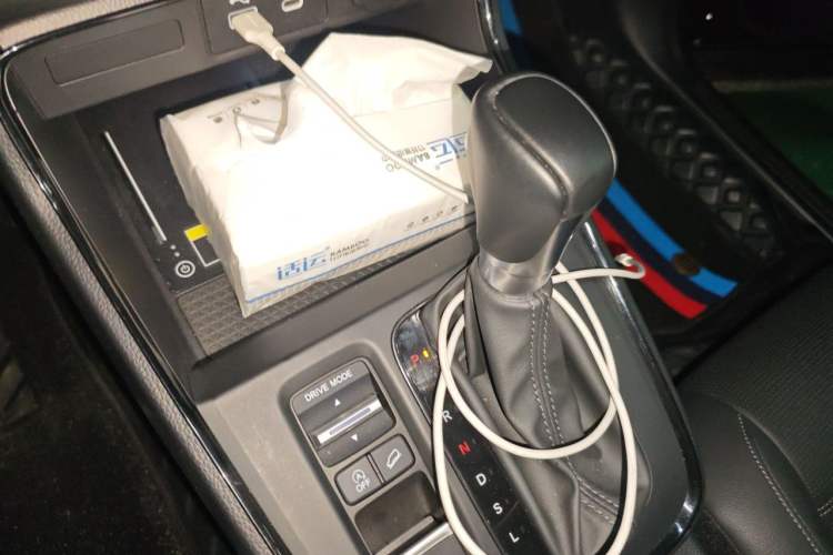 Used Honda CR-V 2023 240TURBO Two-Wheel Drive FENGSHANG Edition 5 Seats Gear Lever