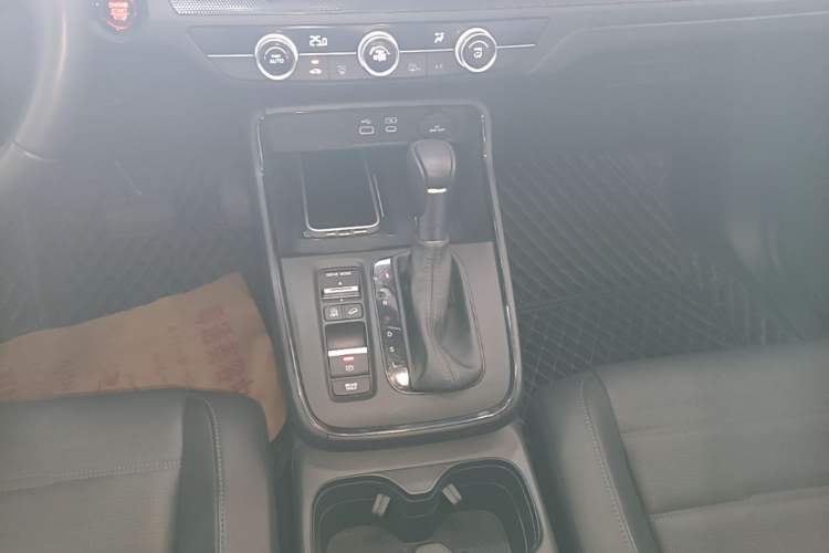 Used Honda CR-V 2023 240TURBO Two-Wheel Drive FENGSHANG Edition 5 Seats Gear Lever
