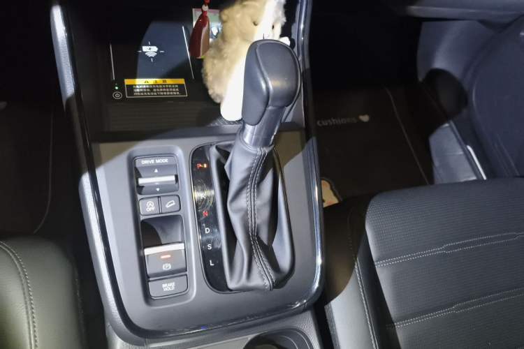 Used Honda CR-V 2023 240TURBO Two-Wheel Drive FENGSHANG Edition 5 Seats Gear Lever
