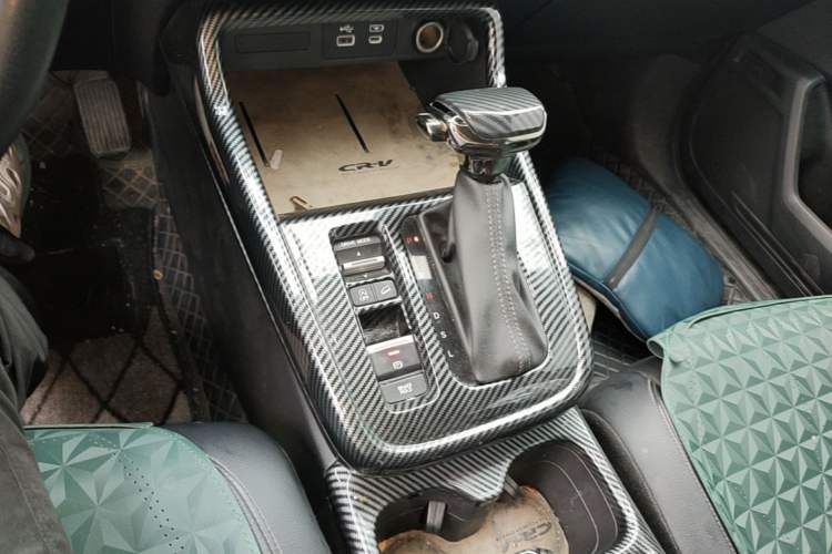 Used Honda CR-V 2023 240TURBO Two-Wheel Drive FENGSHANG Edition 7 Seats Gear Lever