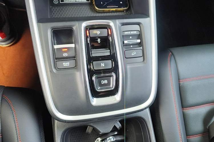 Used Honda CR-V 2023 2.0L eHEV Two-Wheel Drive Smart Brilliance Edition Gear Lever