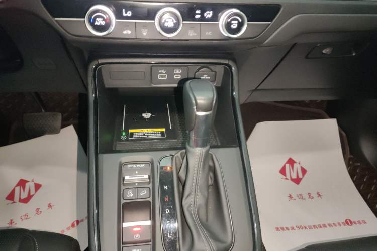 Used Honda CR-V 2023 240TURBO Two-Wheel Drive FENGSHANG Edition 5 Seats Gear Lever