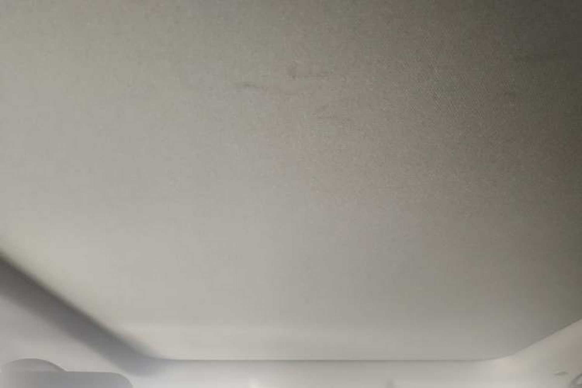 Used Honda CR-V 2023 2.0L eHEV Two-Wheel Drive Smart Edition Headliner