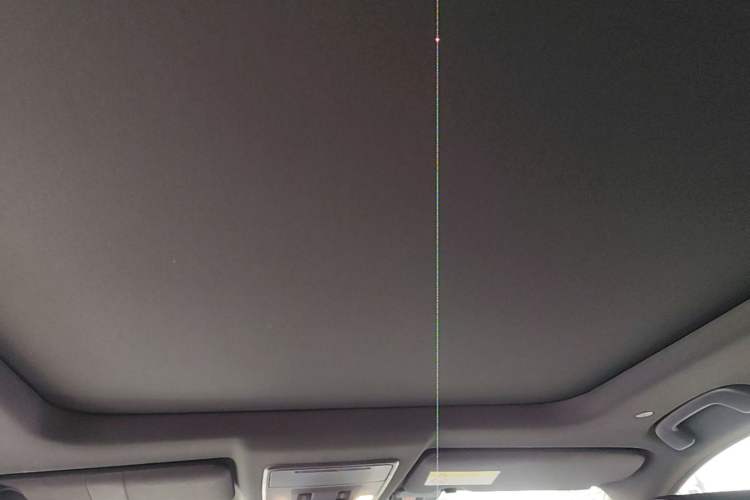 Used Honda CR-V 2023 2.0L eHEV Two-Wheel Drive Smart Brilliance Edition Headliner