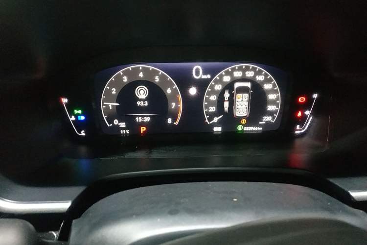 Used Honda CR-V 2023 240TURBO Two-Wheel Drive Deluxe Edition 7 Seats Instrument Cluster