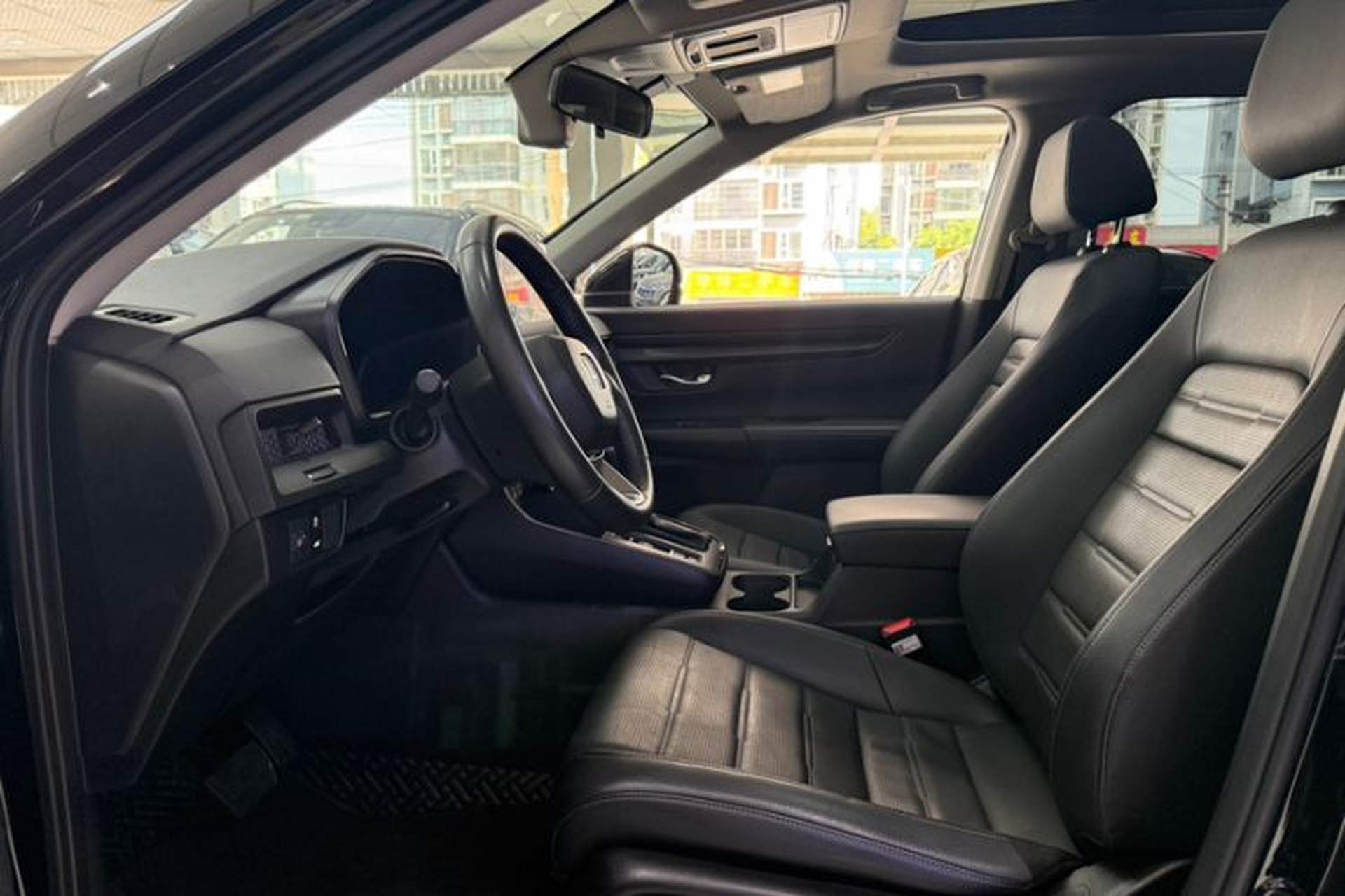 Used Honda CR-V 2023 240TURBO Two-Wheel Drive FENGSHANG Edition 5 Seats Interior 2
