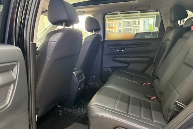 Used Honda CR-V 2023 240TURBO Two-Wheel Drive FENGSHANG Edition 5 Seats Interior 3