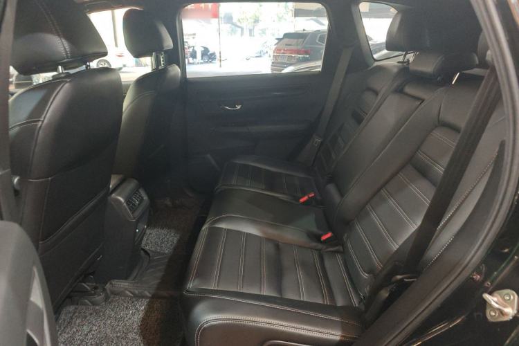 Used Honda CR-V 2023 2.0L eHEV Two-Wheel Drive Smart Edition Interior 4