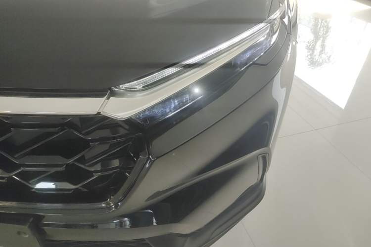 Used Honda CR-V 2023 2.0L eHEV Two-Wheel Drive Smart Edition Left Front Headlight