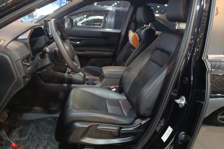 Used Honda CR-V 2023 2.0L eHEV Two-Wheel Drive Smart Edition Left Front Seat