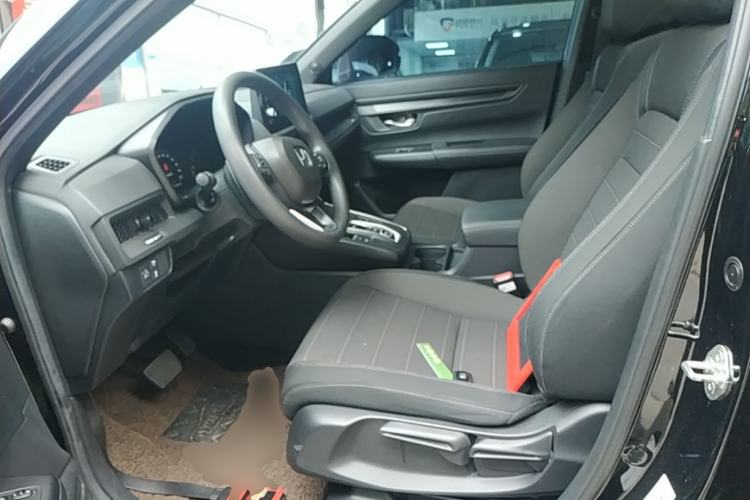 Used Honda CR-V 2023 2.0L eHEV Two-Wheel Drive Smart Edition Left Front Seat