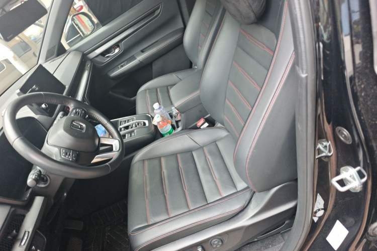 Used Honda CR-V 2023 2.0L eHEV Two-Wheel Drive Smart Edition Left Front Seat