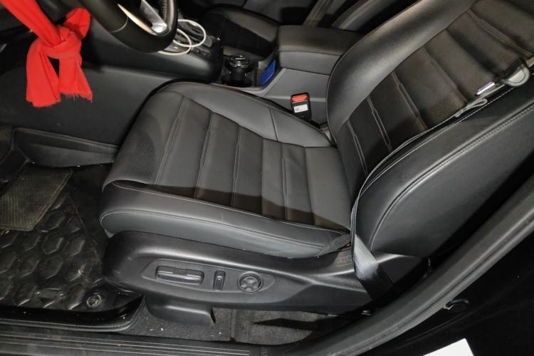 Used Honda CR-V 2023 240TURBO Two-Wheel Drive FENGSHANG Edition 5 Seats Left Front Seat