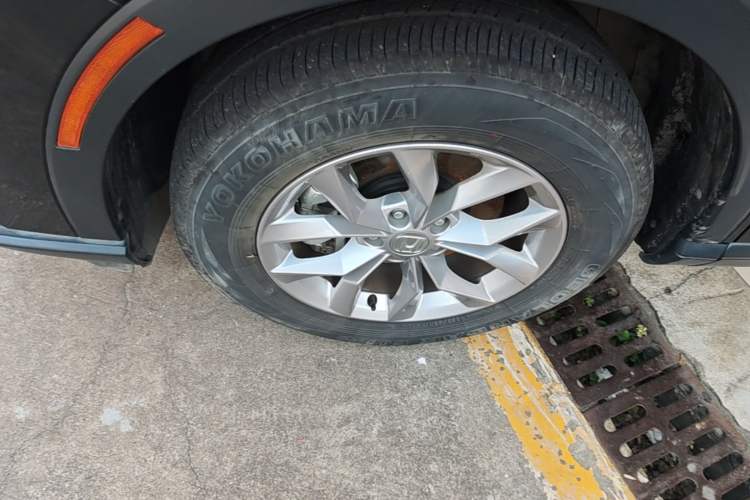 Used Honda CR-V 2023 240TURBO Two-Wheel Drive FENGSHANG Edition 5 Seats Left Front Wheel Hub