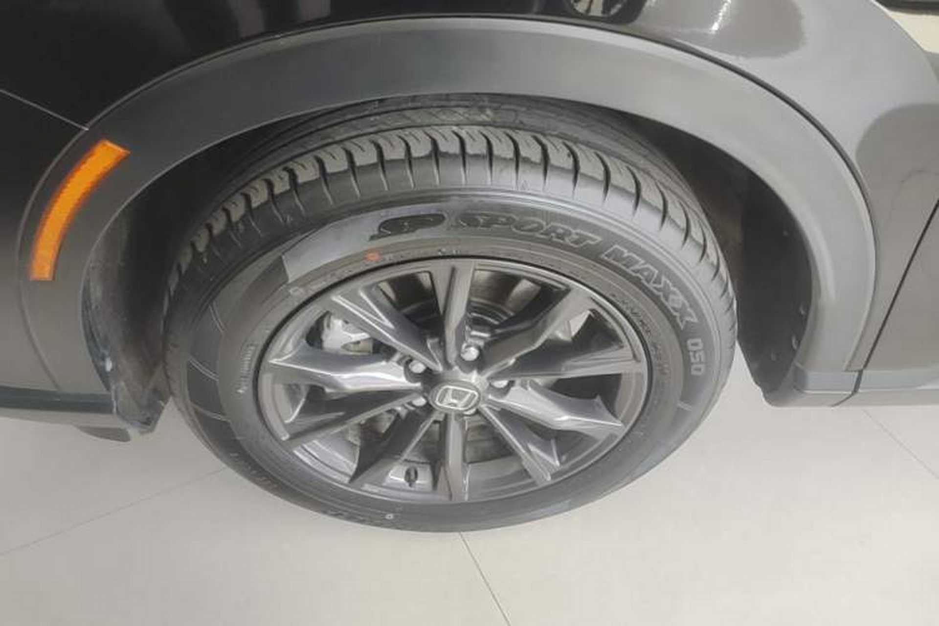 Used Honda CR-V 2023 2.0L eHEV Two-Wheel Drive Smart Edition Left Front Wheel Hub