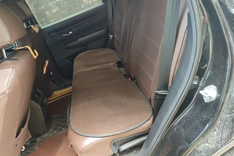Used Honda CR-V 2023 2.0L eHEV Two-Wheel Drive Smart Edition Left Rear Seat
