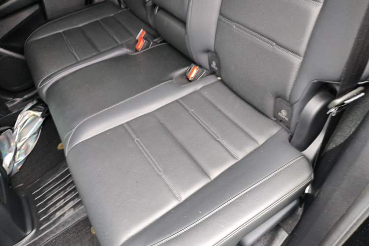 Used Honda CR-V 2023 240TURBO Two-Wheel Drive FENGSHANG Edition 5 Seats Left Rear Seat