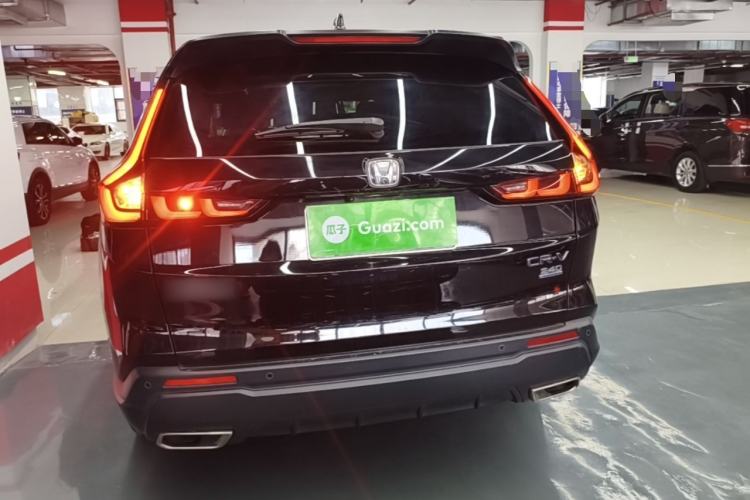 Used Honda CR-V 2023 240TURBO Two-Wheel Drive FENGSHANG Edition 5 Seats Rear