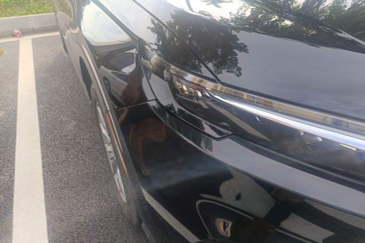Used Honda CR-V 2023 240TURBO All-Wheel-Drive Premium Edition 5 Seats Right Front Headlight