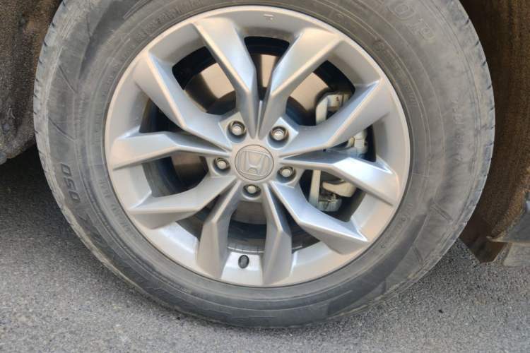 Used Honda CR-V 2023 240TURBO Two-Wheel Drive Active Version 5 Seats Right Front Wheel Hub