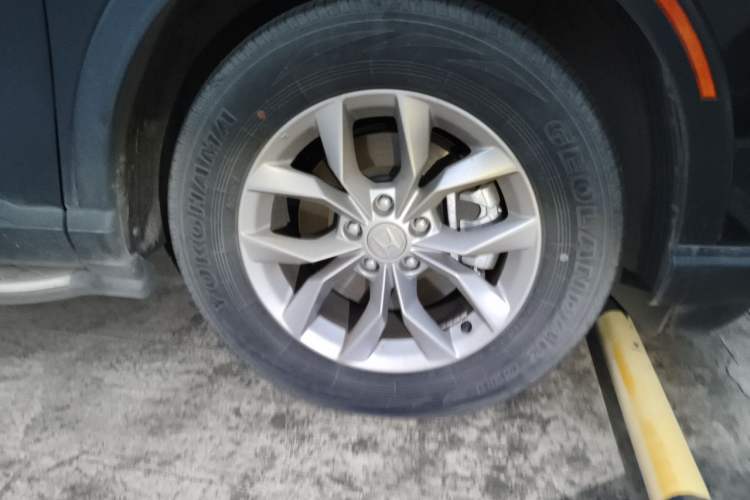 Used Honda CR-V 2023 240TURBO Two-Wheel Drive Active Version 5 Seats Right Front Wheel Hub