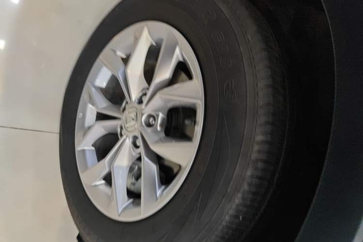 Used Honda CR-V 2023 240TURBO Two-Wheel Drive FENGSHANG Edition 5 Seats Right Front Wheel Hub
