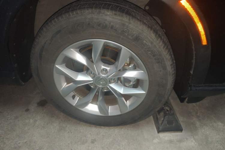 Used Honda CR-V 2023 240TURBO Two-Wheel Drive FENGSHANG Edition 5 Seats Right Front Wheel Hub