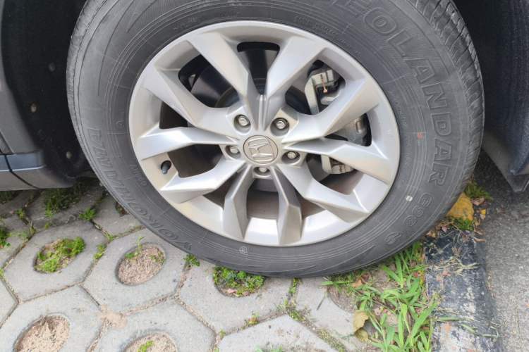 Used Honda CR-V 2023 240TURBO Two-Wheel-Drive Luxury Version 5 Seats Right Front Wheel Hub