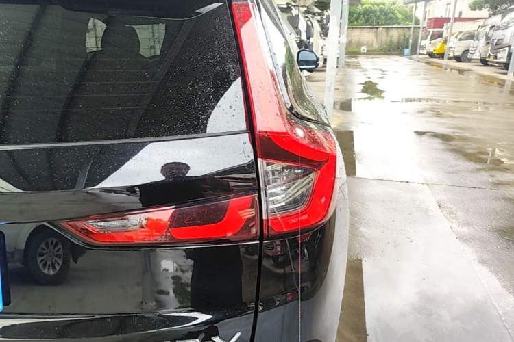 Used Honda CR-V 2023 2.0L eHEV Two-Wheel Drive Smart Brilliance Edition Right Rear Taillight