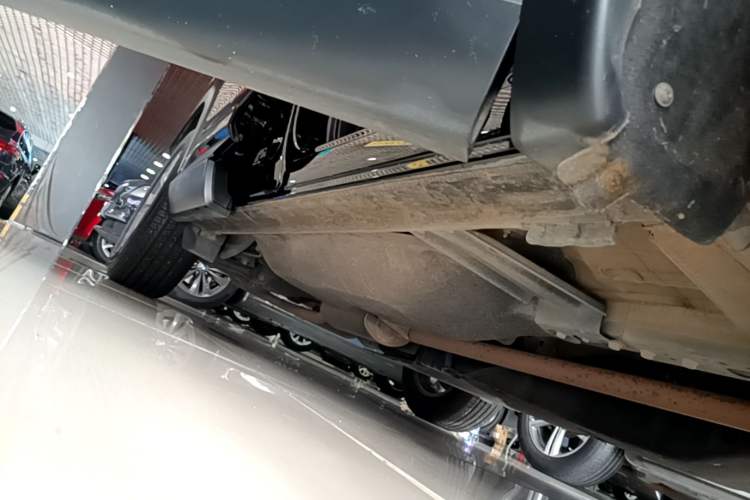 Used Honda CR-V 2023 240TURBO Two-Wheel Drive FENGSHANG Edition 5 Seats Right Side Sill