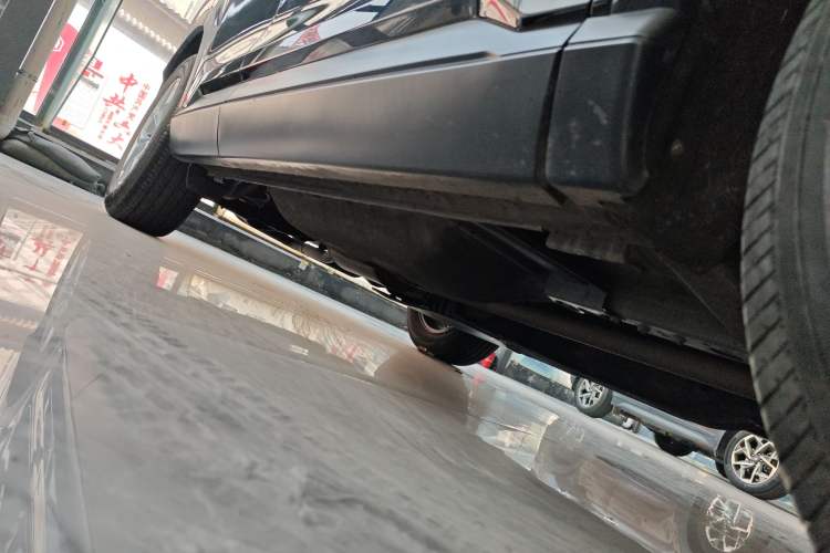 Used Honda CR-V 2023 240TURBO Two-Wheel Drive FENGSHANG Edition 5 Seats Right Side Sill