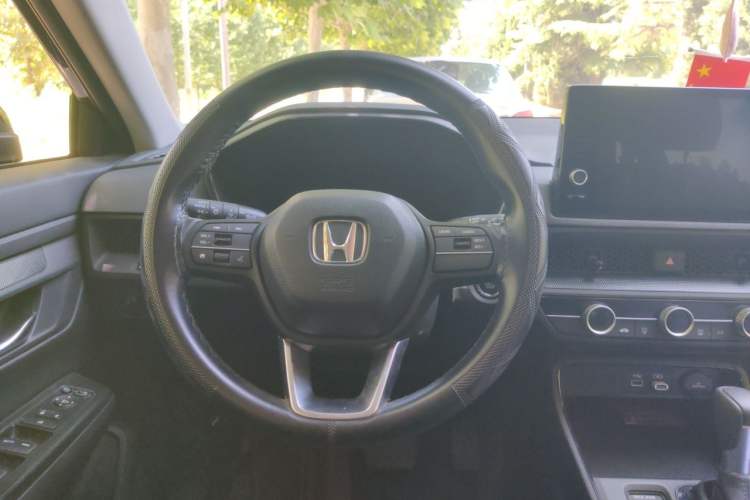 Used Honda CR-V 2023 240TURBO Two-Wheel Drive Active Version 5 Seats Steering Wheel