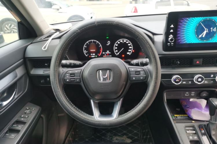 Used Honda CR-V 2023 240TURBO Two-Wheel Drive FENGSHANG Edition 5 Seats Steering Wheel