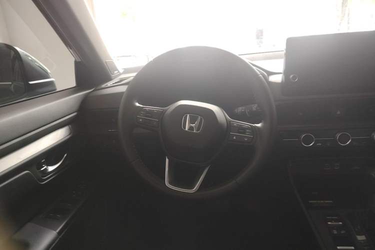 Used Honda CR-V 2023 240TURBO Two-Wheel Drive FENGSHANG Edition 7 Seats Steering Wheel