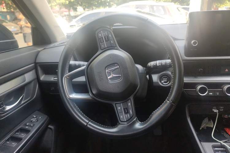 Used Honda CR-V 2023 240TURBO Two-Wheel Drive FENGSHANG Edition 5 Seats Steering Wheel