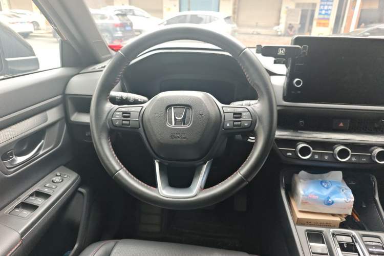 Used Honda CR-V 2023 2.0L eHEV Two-Wheel Drive Smart Edition Steering Wheel