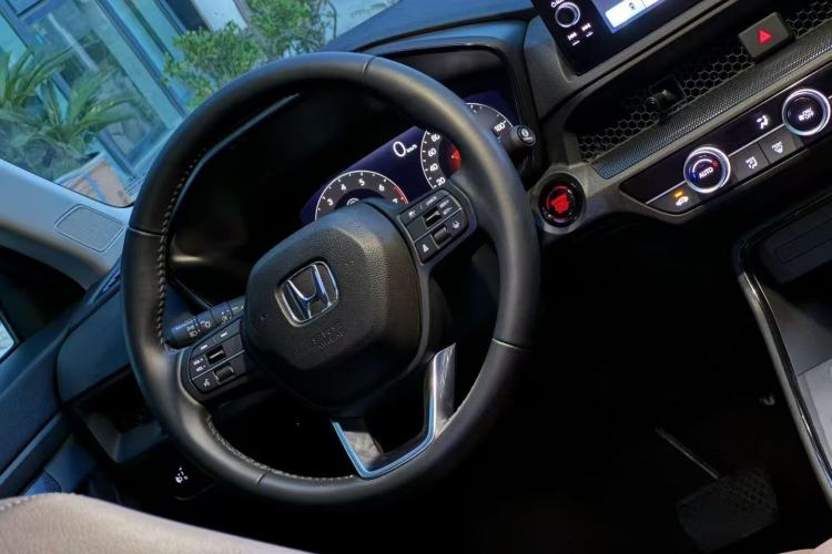 Used Honda CR-V 2023 240TURBO Two-Wheel-Drive Luxury Version 5 Seats Steering Wheel