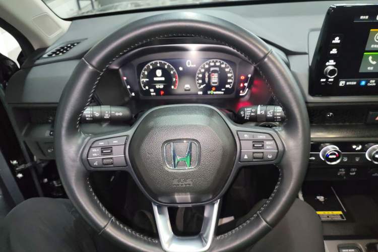 Used Honda CR-V 2023 240TURBO Two-Wheel-Drive Luxury Version 5 Seats Steering Wheel