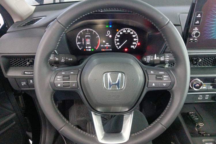 Used Honda CR-V 2023 240TURBO Two-Wheel Drive FENGSHANG Edition 5 Seats Steering Wheel