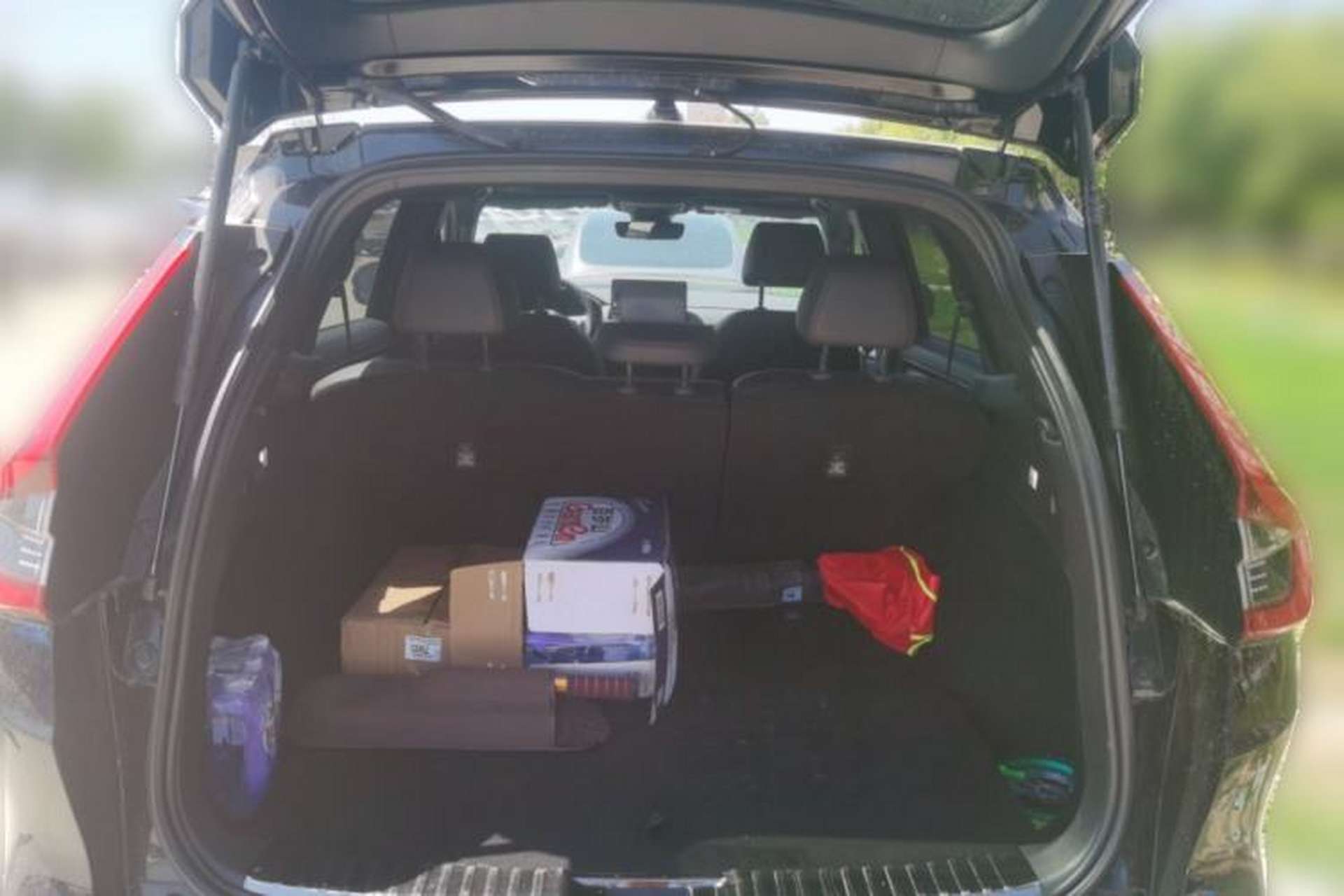 Used Honda CR-V 2023 2.0L eHEV Two-Wheel Drive Smart Edition Trunk