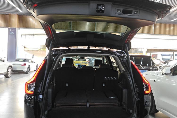 Used Honda CR-V 2023 240TURBO Two-Wheel Drive Deluxe Edition 7 Seats Trunk
